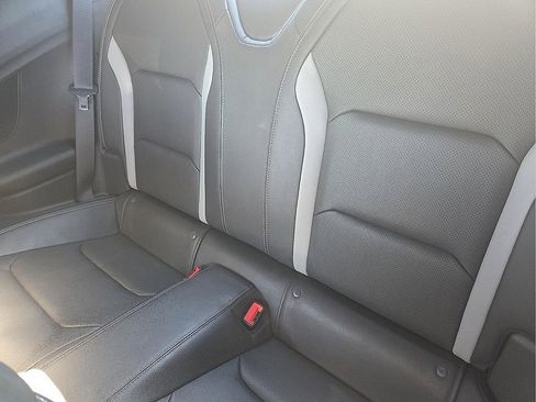 Used 2023 Chevrolet Camaro LT image 9