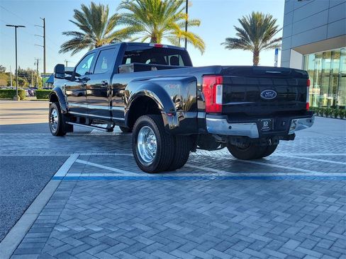 Used 2017 Ford F450 Lariat w/ Lariat Ultimate Package image 3