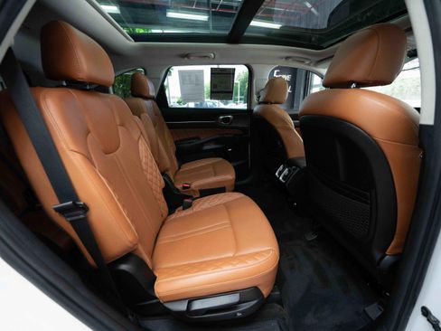 Used 2022 Kia Sorento SX Prestige w/ Rust Color Package AWD/4WD image 25