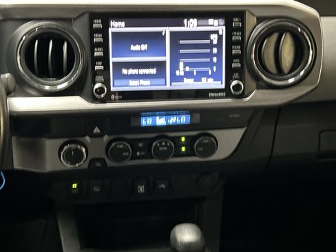 Used 2022 Toyota Tacoma SR5 w/ Technology Package AWD/4WD image 30