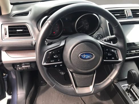 Used 2018 Subaru Legacy 2.5i Limited AWD/4WD image 18