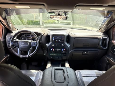 Used 2021 GMC Sierra 1500 Denali w/ Denali Ultimate Package AWD/4WD image 7