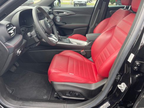 Used 2024 Dodge Hornet GT Plus w/ GT Blacktop Package AWD/4WD image 10