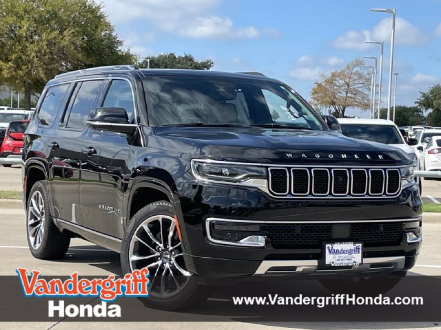 Used 2023 Jeep Wagoneer Series III w/ Premium Group I AWD/4WD image 1