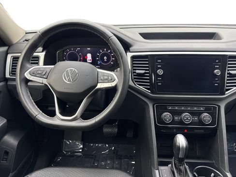 Used 2023 Volkswagen Atlas SE w/ Black Wheel Package FWD image 57