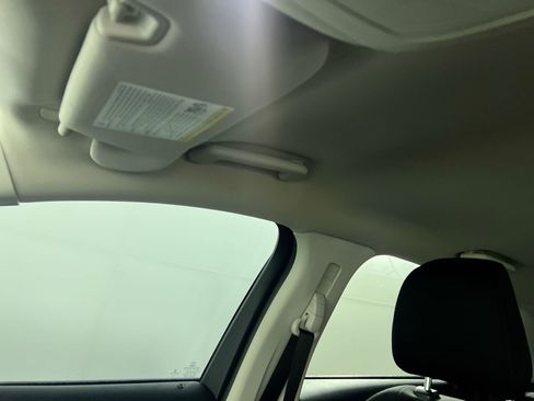 Used 2022 Ford Edge SE w/ Black Appearance Package image 20