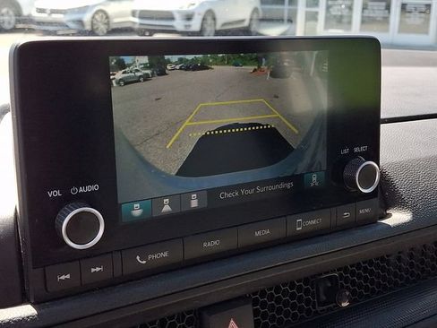Used 2023 Honda CR-V EX image 16