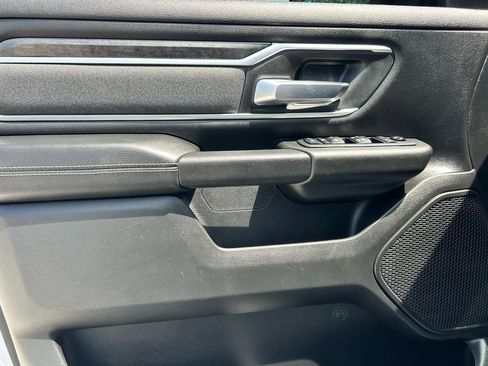 Used 2019 RAM 1500 Big Horn image 8