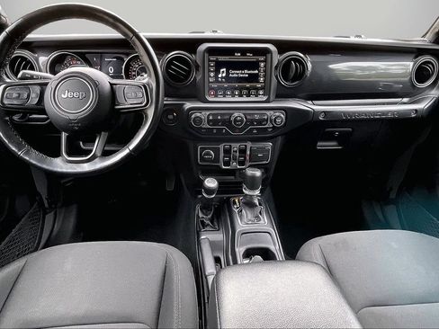 Used 2022 Jeep Wrangler Unlimited Sport AWD/4WD image 16