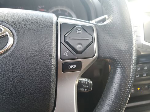 Used 2015 Toyota 4Runner Limited image 14