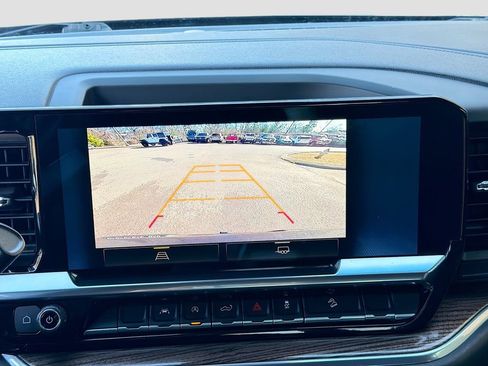 Used 2024 Chevrolet Silverado 1500 RST w/ Z71 Off-Road Package image 32