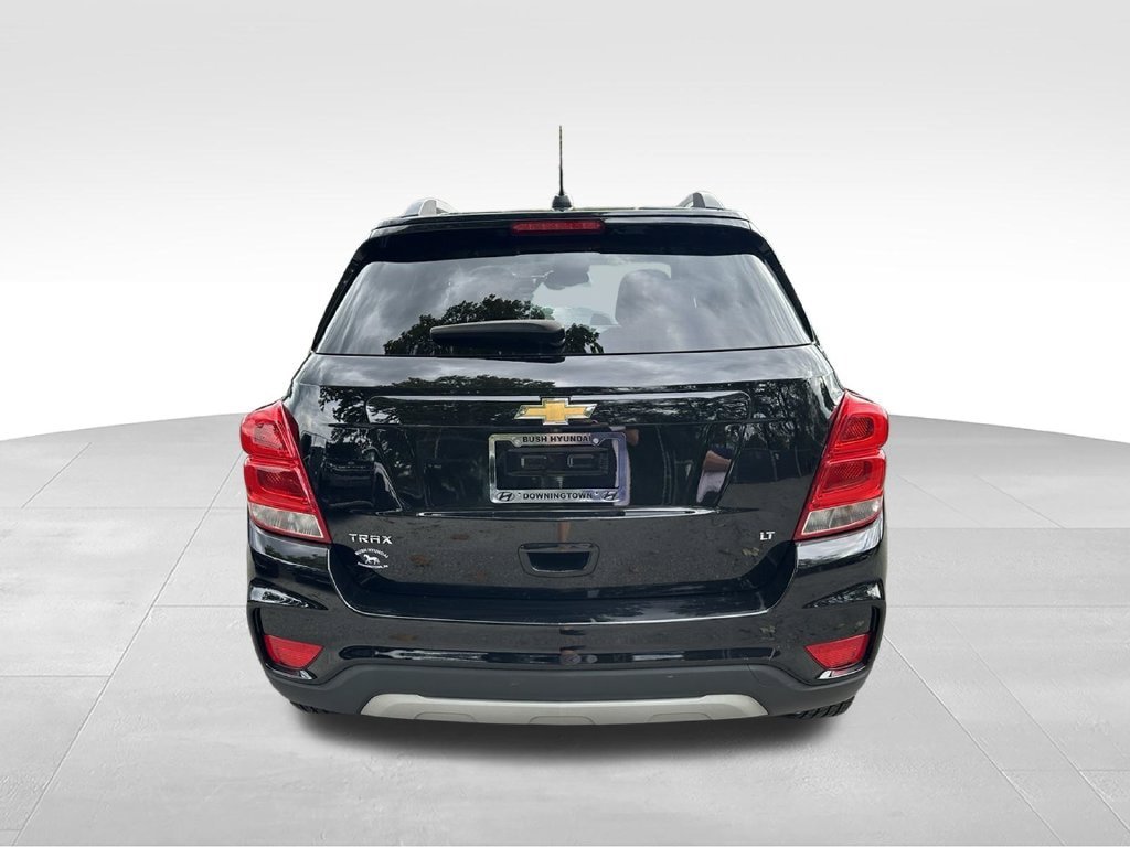 Used 2020 Chevrolet Trax LT w/ LT Convenience Package FWD image 6