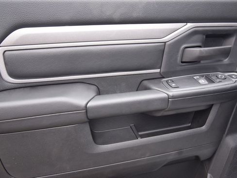 New 2024 RAM 5500 Tradesman image 30