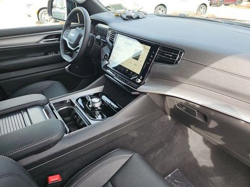 New 2026 Jeep Grand Wagoneer 4WD image 13