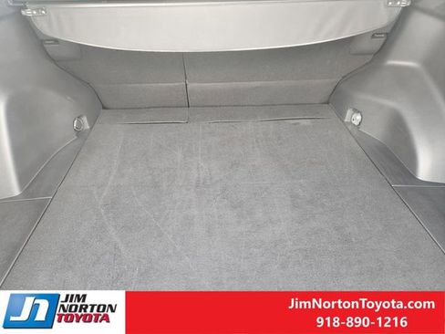 Used 2023 Toyota RAV4 XLE image 30