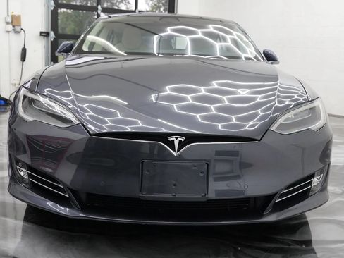 Used 2017 Tesla Model S 75D AWD/4WD image 7