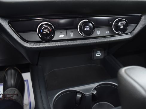 Certified 2024 Honda HR-V LX image 21