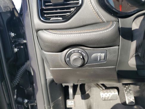 Used 2025 Dodge Durango SRT Hellcat image 30