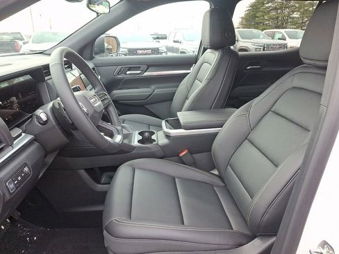 New 2026 GMC Terrain Elevation w/ Elevation Premium Package image 8