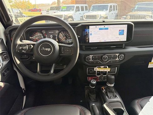 New 2026 Jeep Gladiator Rubicon w/ Steel Bumper Group image 22