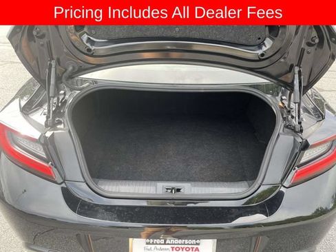 Used 2025 Toyota GR86 Premium RWD image 13