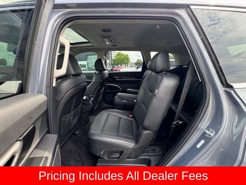 Used 2023 Kia Telluride S w/ S Sunroof Package FWD image 11