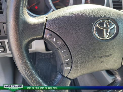 Used 2011 Toyota Tacoma 2WD Access Cab w/ SR5 Pkg #2 image 13