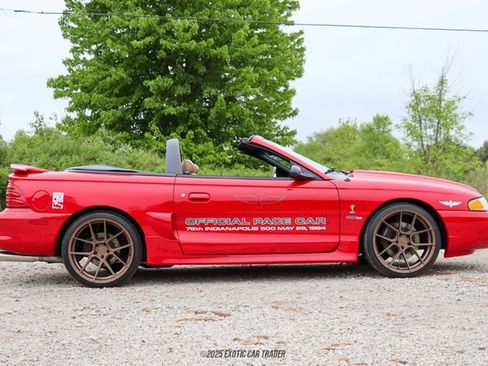 Used 1994 Ford Mustang GT image 9