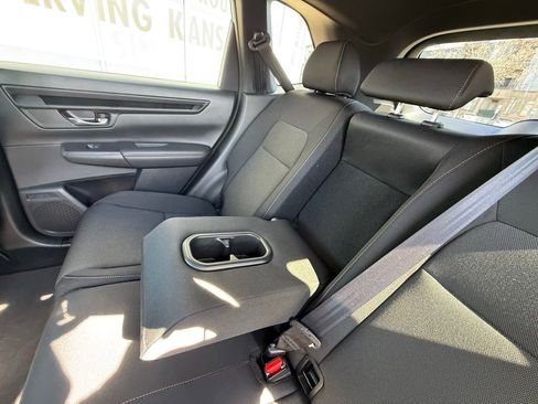 Used 2025 Honda CR-V Sport image 31