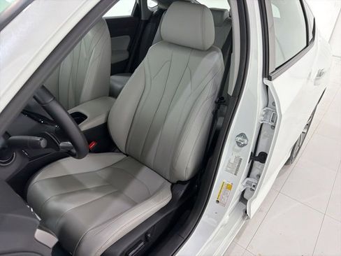 Certified 2023 Acura Integra image 13