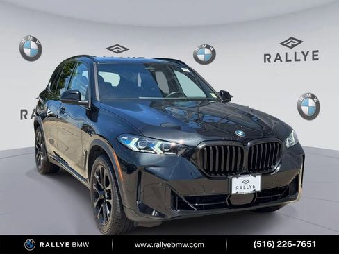 Certified 2024 BMW X5 xDrive40i w/ Premium Package AWD/4WD image 1
