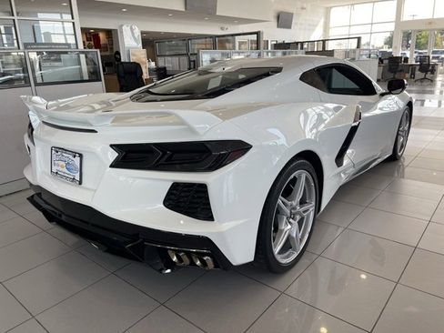 Used 2024 Chevrolet Corvette Stingray w/ Z51 Performance Package image 7