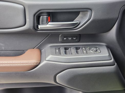 Used 2025 Toyota Land Cruiser w/ Premium Package image 31