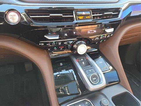 Used 2023 Acura MDX SH-AWD w/ Advance Package image 18