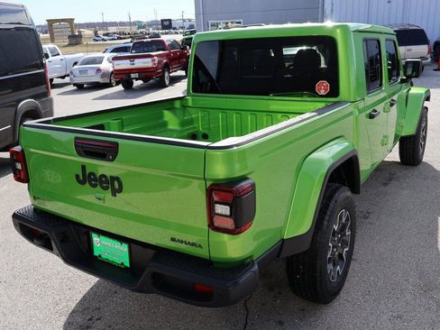 New 2026 Jeep Gladiator Mojave AWD/4WD image 5