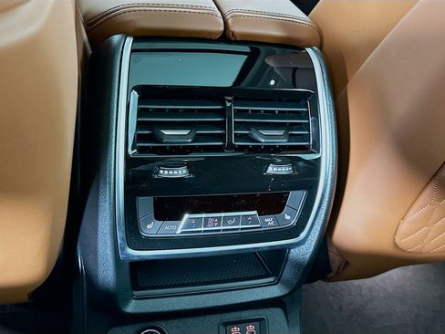 New 2026 BMW X7 xDrive40i w/ Executive Package image 33