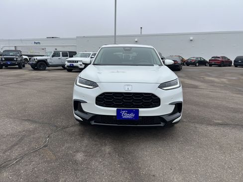 Used 2024 Honda HR-V EX-L image 2