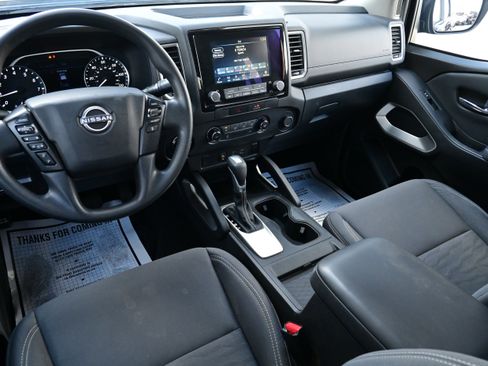 Used 2023 Nissan Frontier SV w/ Technology Package image 22