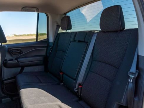 Used 2025 Honda Ridgeline Sport image 16