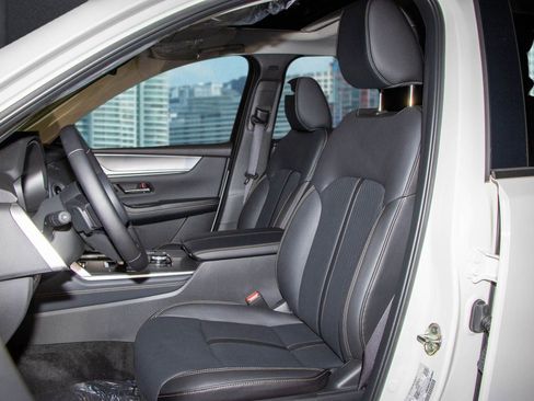 New 2025 MAZDA CX-70 3.3 Turbo w/ Premium Package image 6