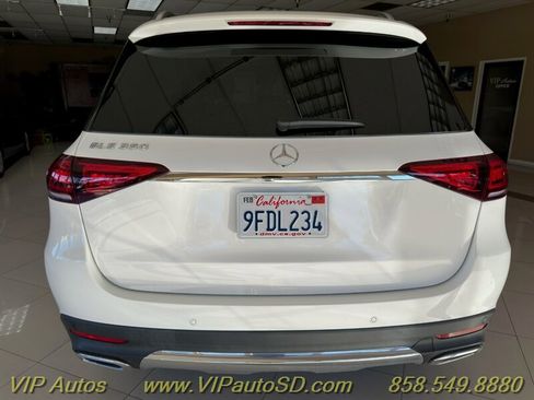 Used 2023 Mercedes-Benz GLE 350 w/ Premium Package image 4