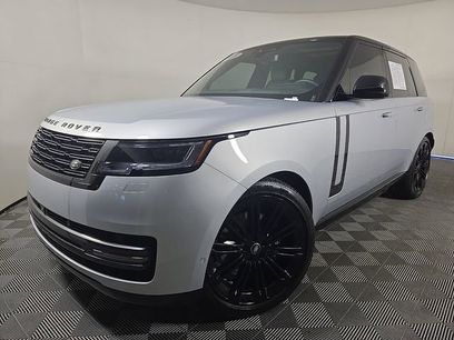 Used 2025 Land Rover Range Rover SE