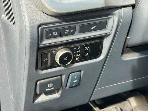 Used 2024 Ford F150 Lariat w/ Equipment Group 502A High AWD/4WD image 10