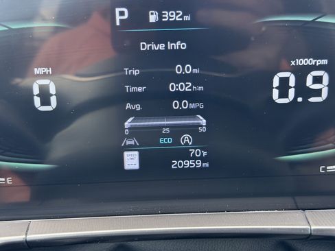 Certified 2023 Kia Telluride S image 33