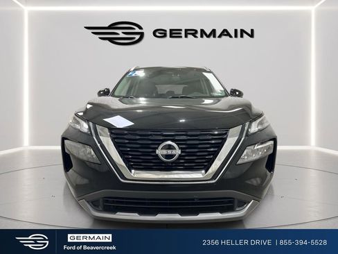 Used 2023 Nissan Rogue SL image 2