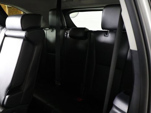 Used 2021 Toyota Highlander XLE image 31