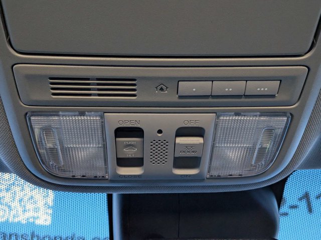 Used 2016 Honda Odyssey EX-L image 31