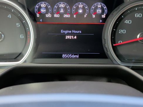 Used 2021 Chevrolet Tahoe High Country w/ Premium Package image 16