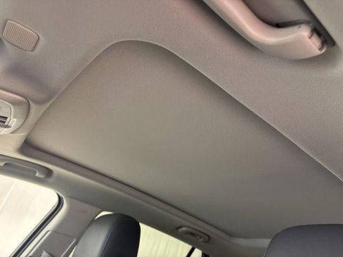 Used 2020 Buick Envision Essence image 22