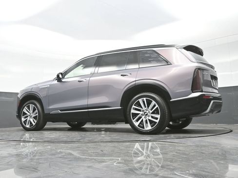 Used 2026 Cadillac Vistiq Luxury AWD/4WD image 48